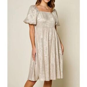 Celadon Modest Babydoll Style Puff Sleeve Champagne Flowy Dress Women's Small